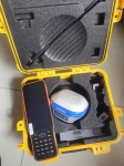 Máy Gnss