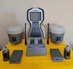 Máy Gnss
